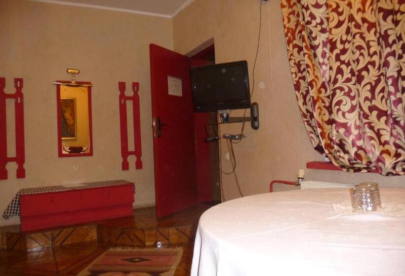 Quarto Estandar, готель маєток