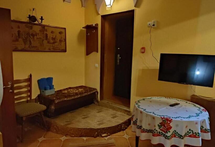 Quarto Estandar, готель маєток