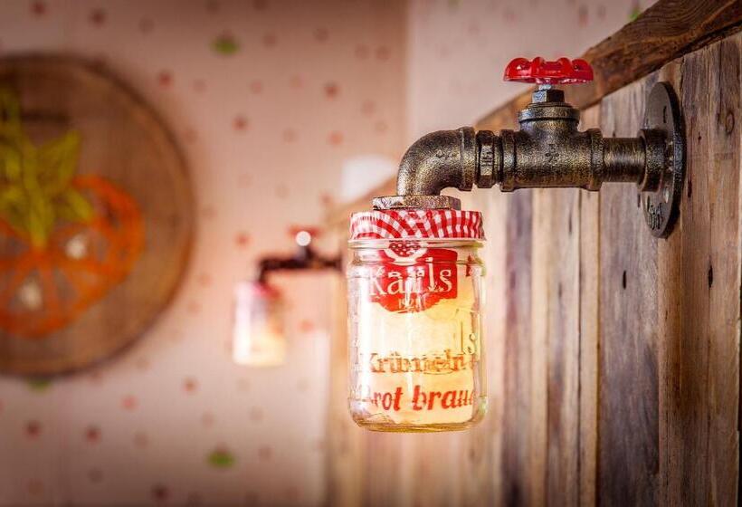 Семейный Номер, Karls Hotel Alles Paletti