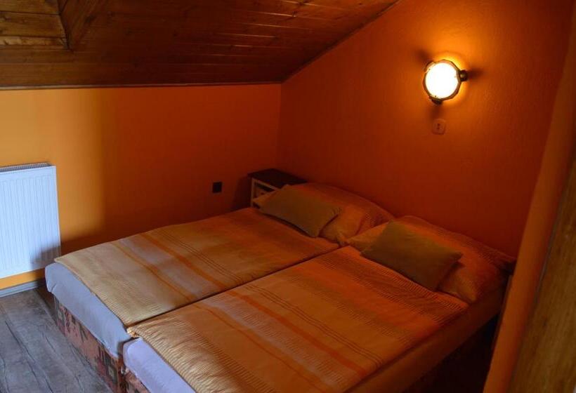 Люкс, Guest House Haklův Mlýn