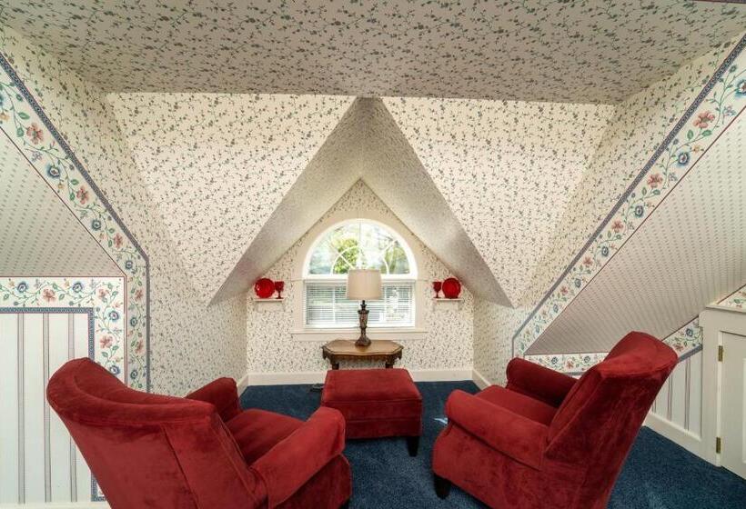Люкс Deluxe Кровать Кинг, Yelton Manor Bed And Breakfast