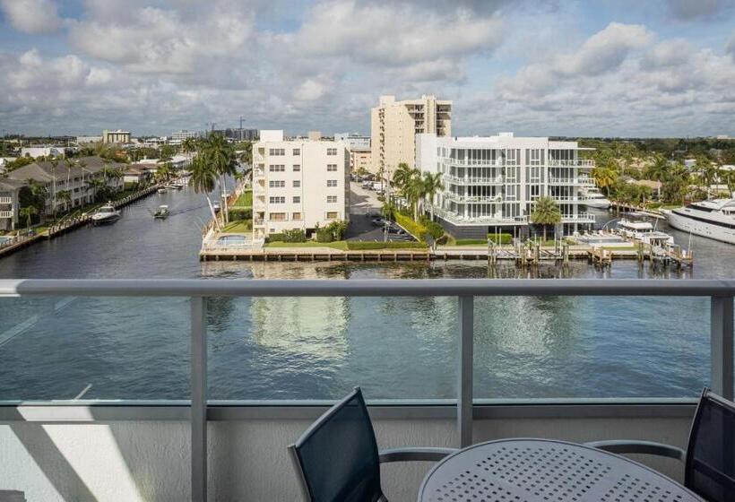 キングサイズベッドのスイートルーム, Residence Inn By Marriott Fort Lauderdale Intracoastal