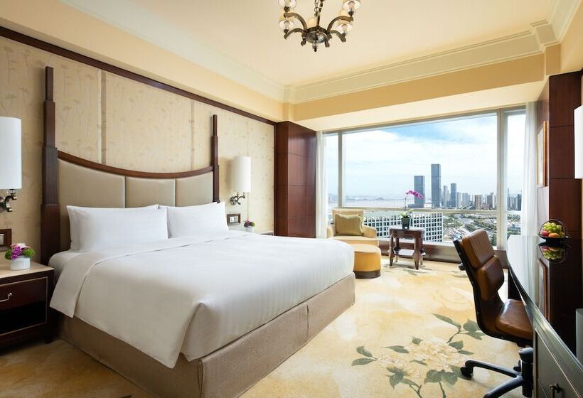Номер Клуб, Shangri La Wenzhou A Panoramic View Of The River, Adjacent To Wenzhou International Convention And E
