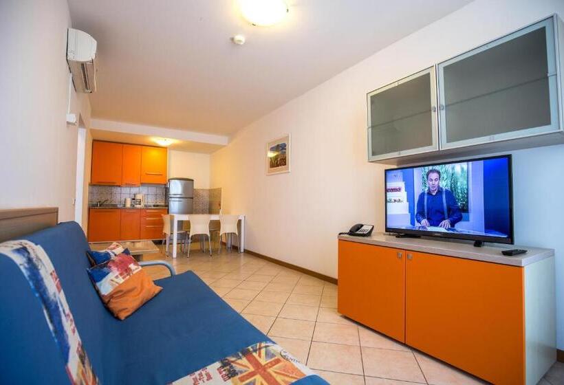 Апартаменты 1 Спальня с Балконом, Splendid Resort