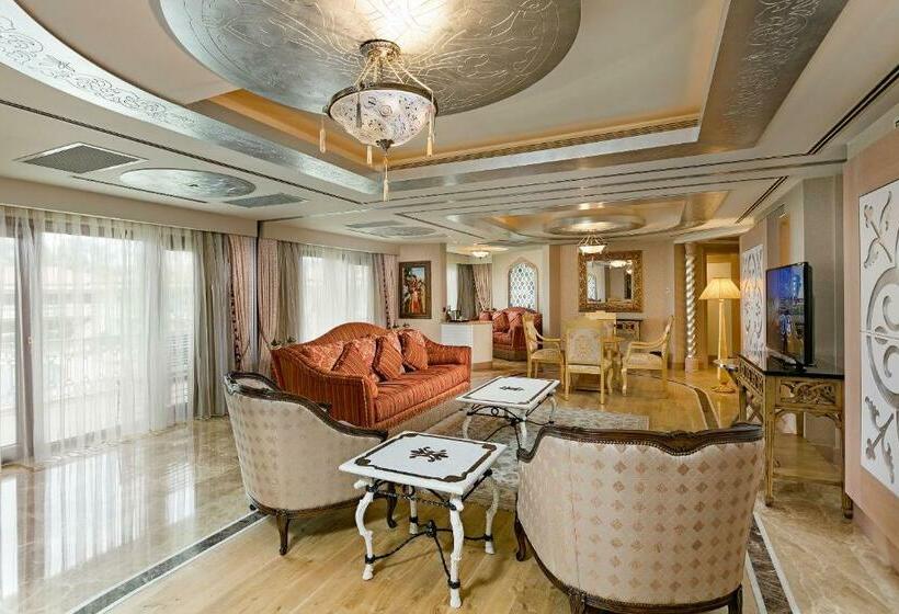 Дом 1 Спальня, Titanic Mardan Palace