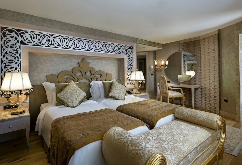 Дом 1 Спальня, Titanic Mardan Palace
