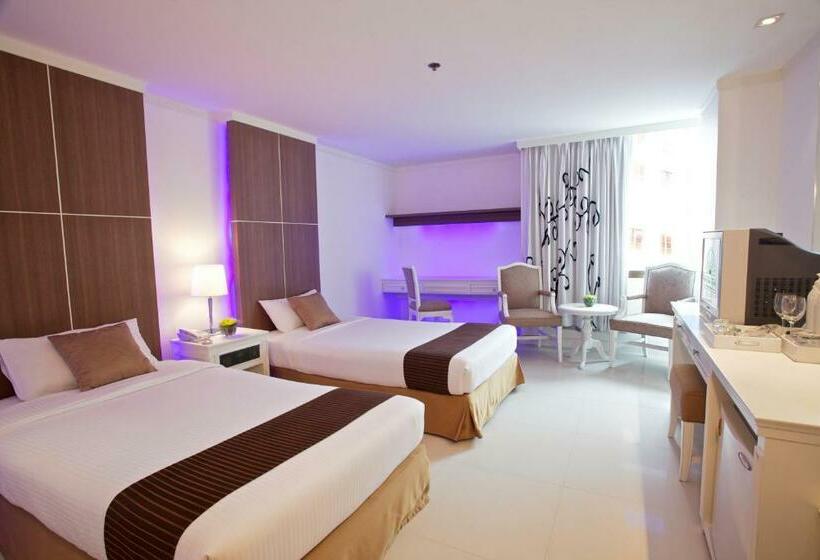 Quarto Deluxe, King Park Avenue Hotel Bangkok