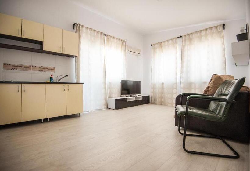דירה בת חדר שינה 1 עם מרפסת, Vila Flux Mamaia Nord