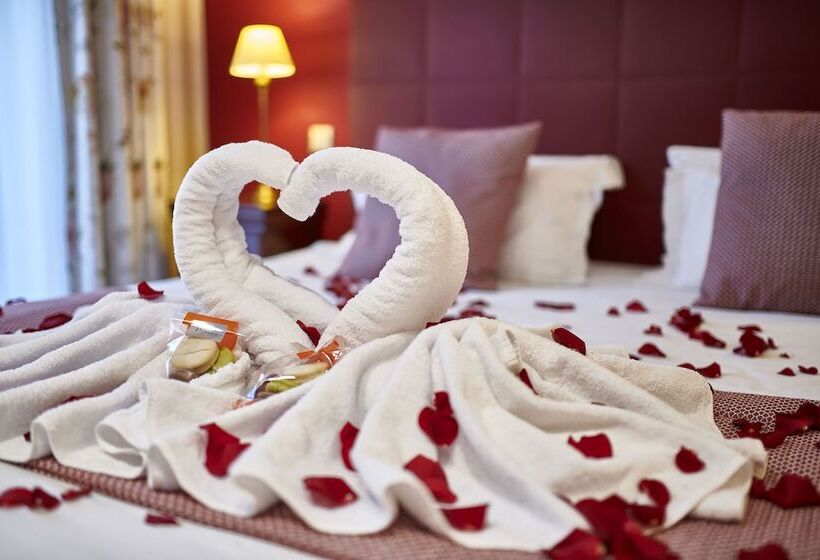 Номер Стандарт Боковой Вид на Море, Alfred Hotels Port Vieux