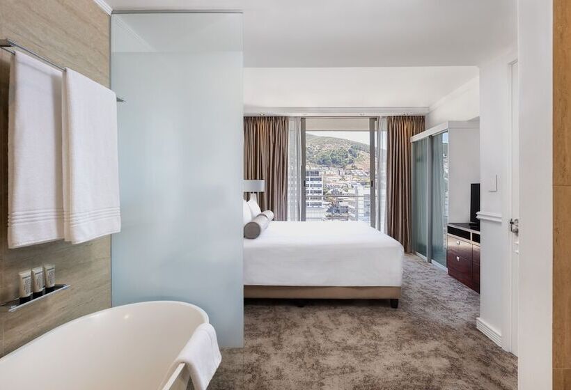 Family Suite, Pepperclub