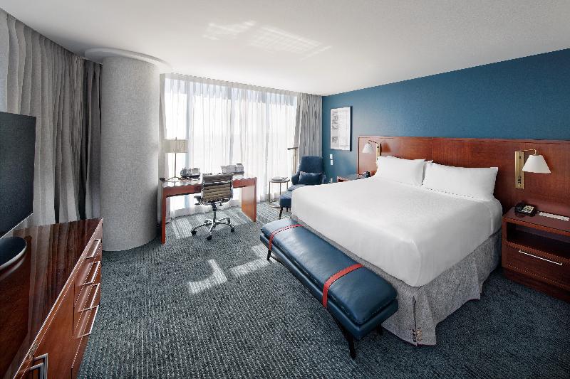 Люкс, Quality Inn & Suites