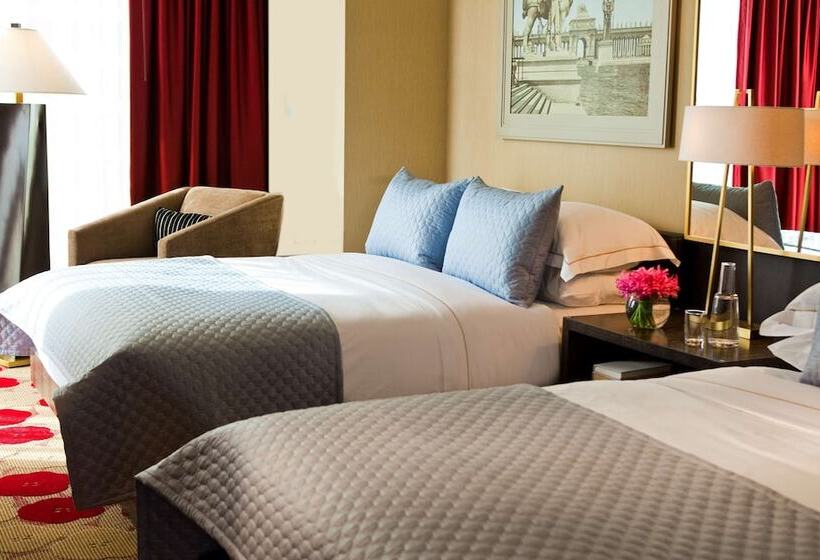 غرفة ديلوكس لذوى الاحتياجات الخاصة, The Royal Sonesta Chicago River North