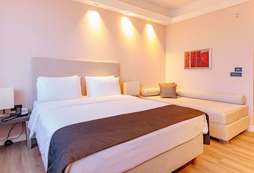 اتاق استاندارد با تخت دوبل, Holiday Inn Belgrade By Ihg