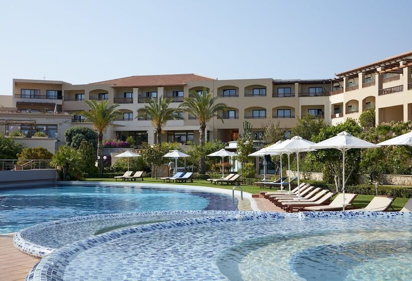 Номер Стандарт Вид на Бассейн, Minoa Palace Resort