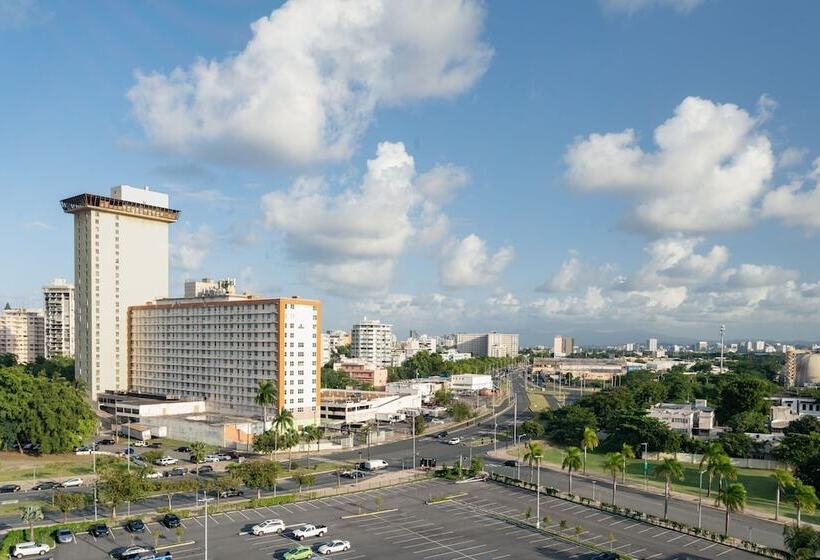 سوییت اجرایی, Sheraton Puerto Rico Resort & Casino