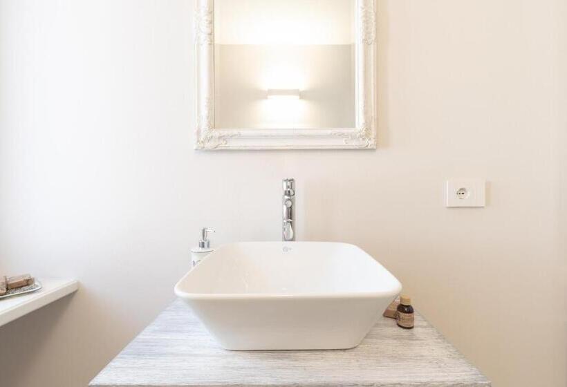 اتاق استاندارد, Antico Borgo B&b