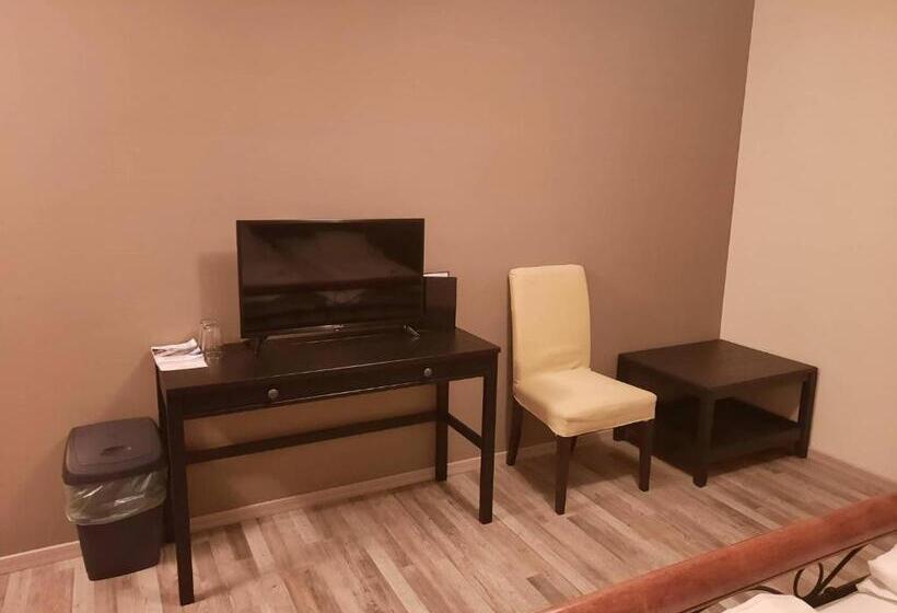 Номер Стандарт, Wein&speiz Fogadó