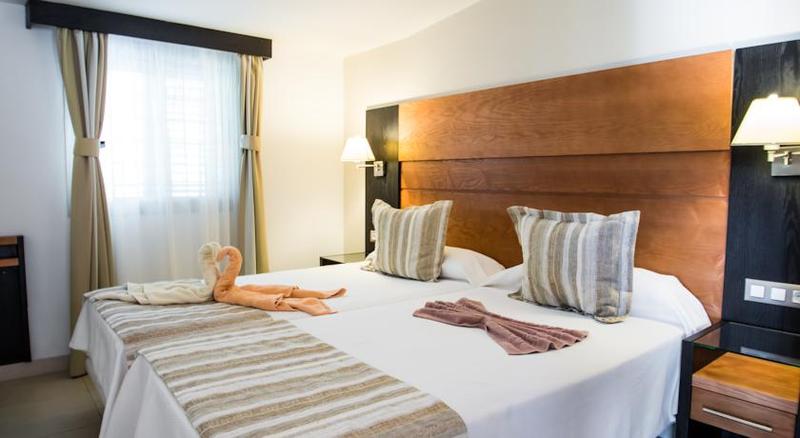 Бунгало Стандарт, HL Miraflor Suites