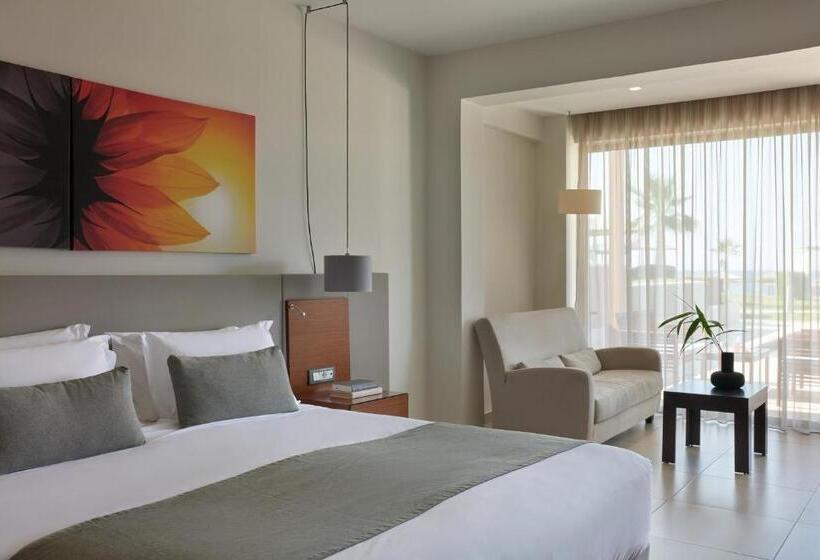 Полулюкс с Бассейном, Atlantica Kalliston Resort   Adults Only