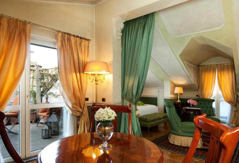 سوئیت جونیور با تراس, Petit Palais Hotel De Charme