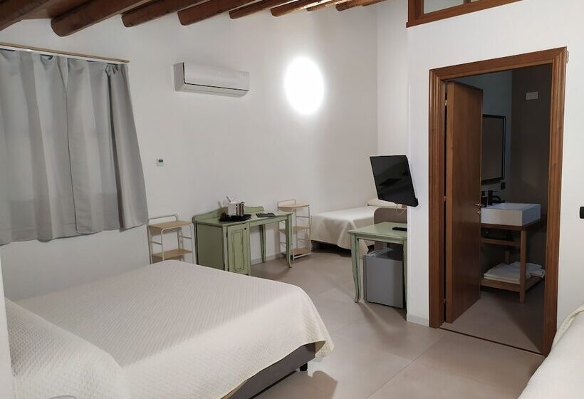 اتاق استاندارد سه نفره, Villa Scaduto Residence
