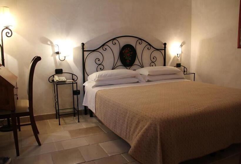 Номер Стандарт, Masseria Fortificata Donnaloia