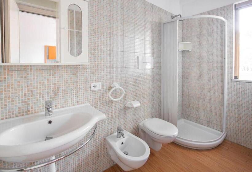 Студио Стандарт с Балконом, Sfinal Residence
