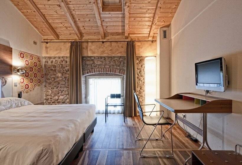 اتاق کلاسیک, Veronesi La Torre