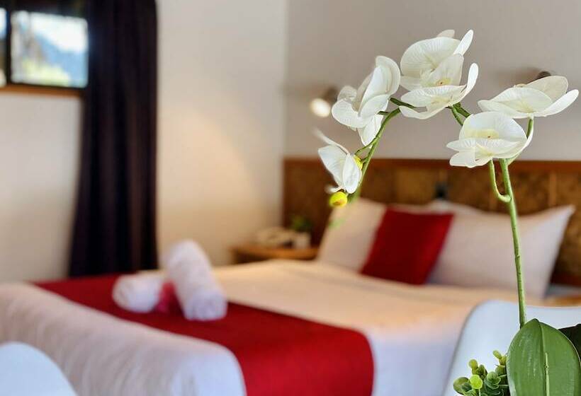 Хижина Deluxe, Pacific Harbour Villas
