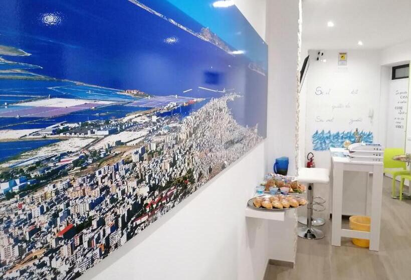 اتاق لوکس با تخت بزرگ, B&b 36 Passi Dal Mare 2.0