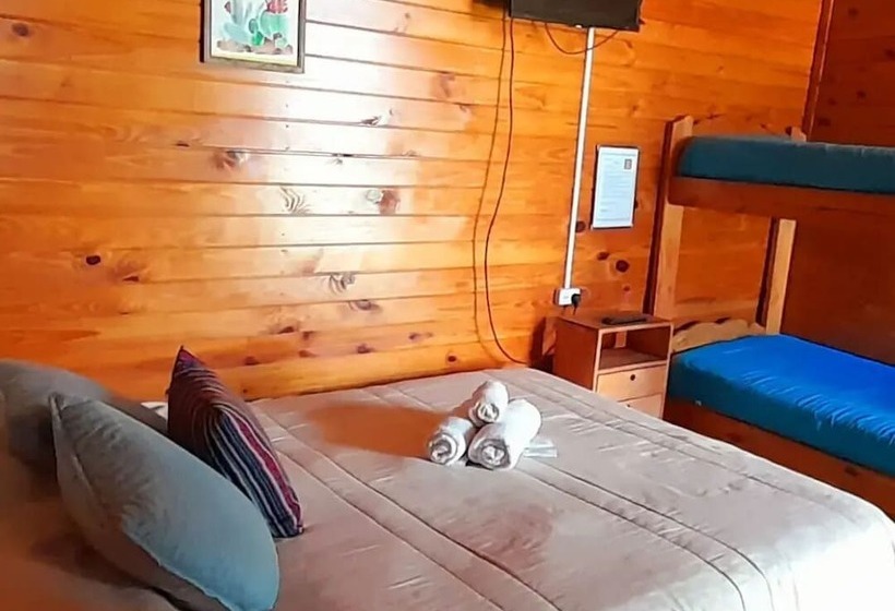 4인용 스탠다드 룸, Hostal Del Suri