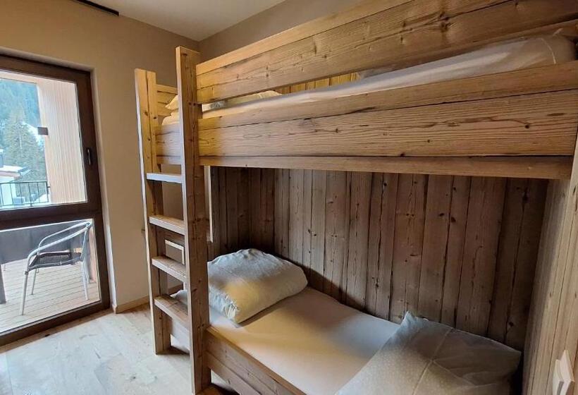 带1个卧室的带阳台的公寓, Alpenspitz Appartements   Garni   B&b