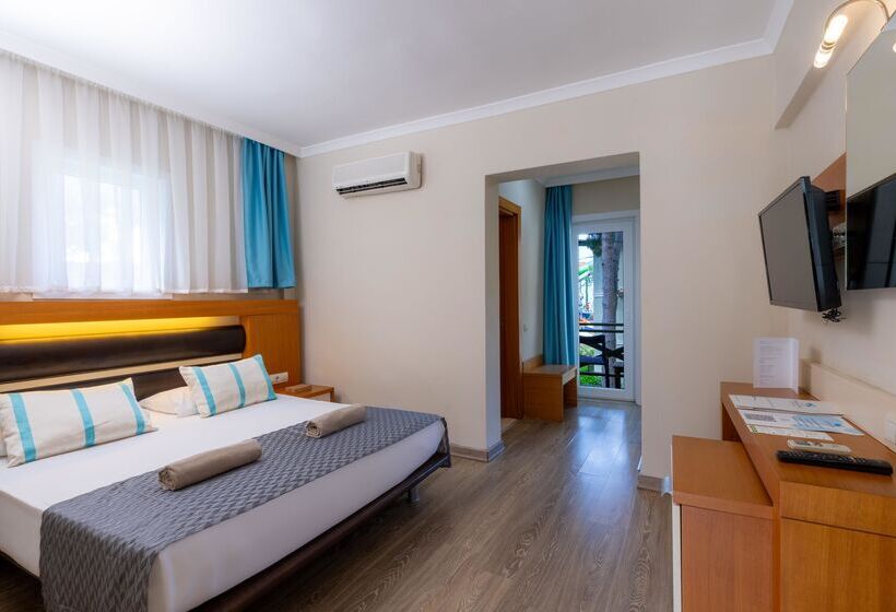Номер Стандарт, Crystal Flora Beach Resort - Ultimate All Inclusive