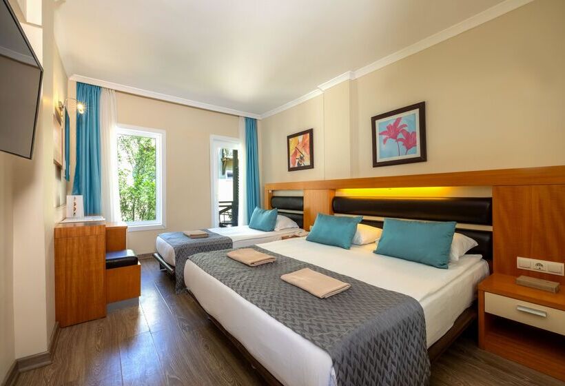 Номер Стандарт, Crystal Flora Beach Resort - Ultimate All Inclusive