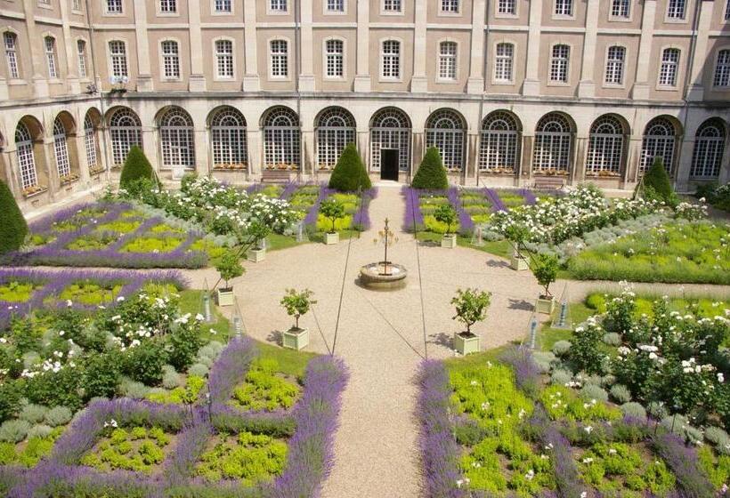 Семейный Номер Престиж, De L Abbaye Des Premontres