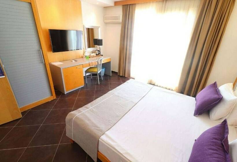 Номер Клуб Вид на Море, La Quinta By Wyndham Bodrum