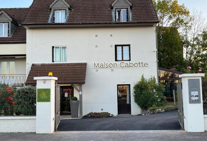 Семейный Номер, Maison Cabotte