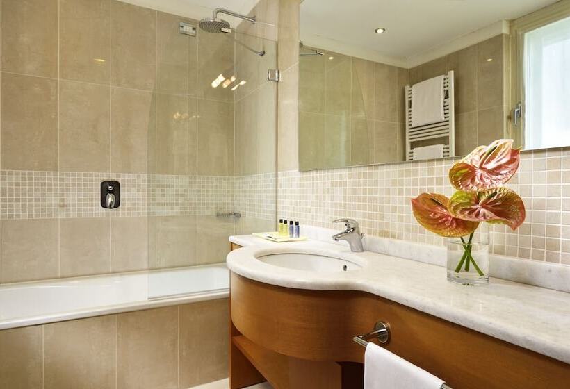 古典房间, Unahotels The One Milano Hotel & Residence