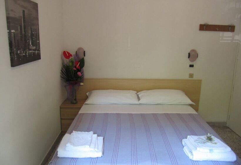 Номер Стандарт с Балконом, Villa Elia