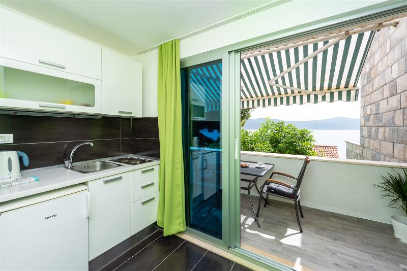 Апартаменты 1 Спальня, Beach Villa Ratac