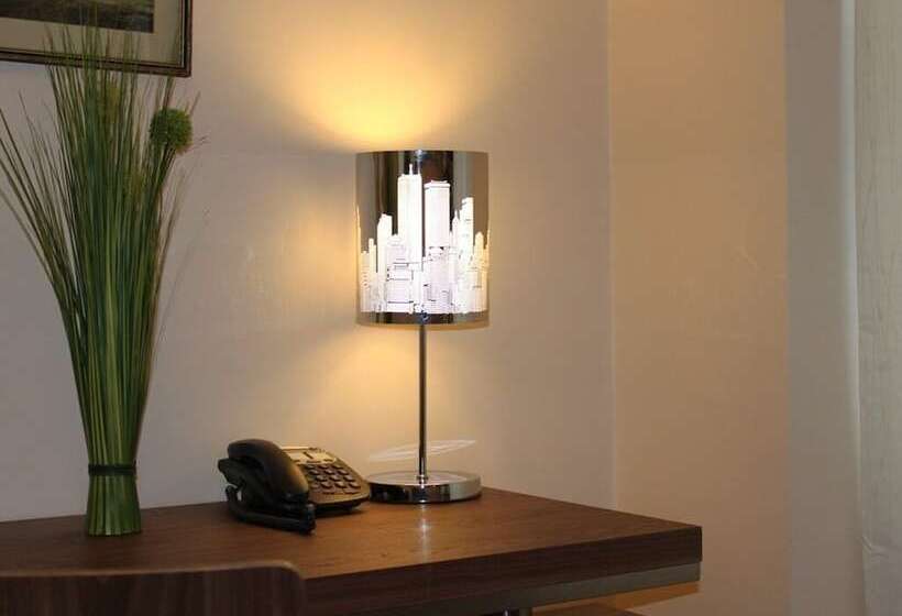 Quarto Deluxe, City Inn Russell  Square
