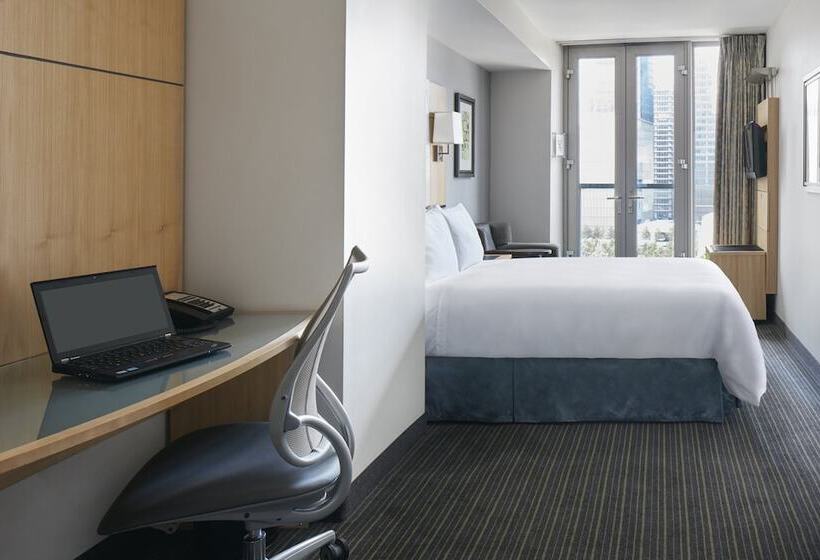 اتاق سوپریور با چشم‌انداز, Club Quarters Hotel World Trade Center, New York