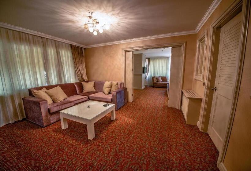 スイート, Dream Hill Business Deluxe Hotel Asia