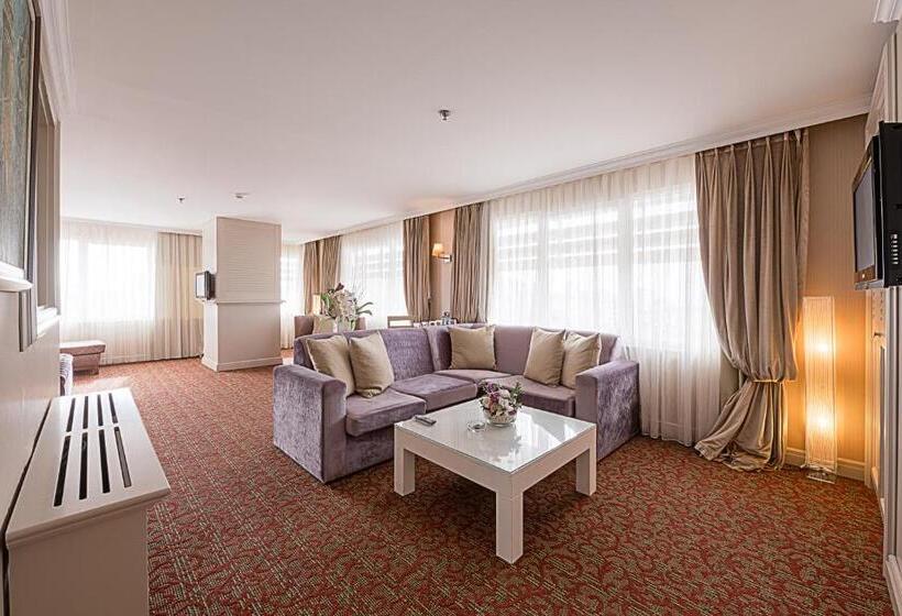 スイート, Dream Hill Business Deluxe Hotel Asia