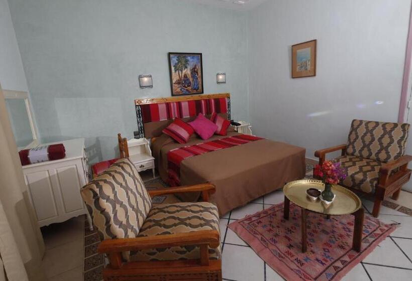 اتاق استاندارد, Hôtel Le Tinsouline