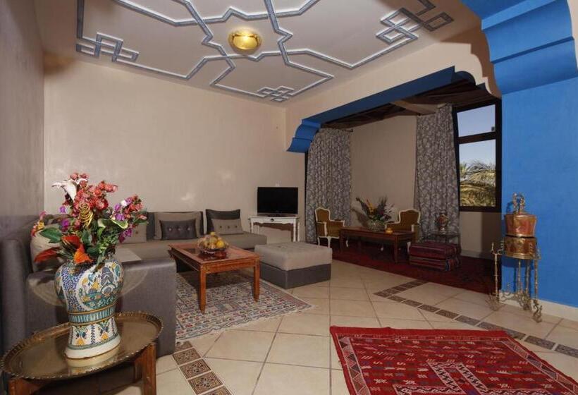 سوئیت رویال, Hôtel Le Tinsouline