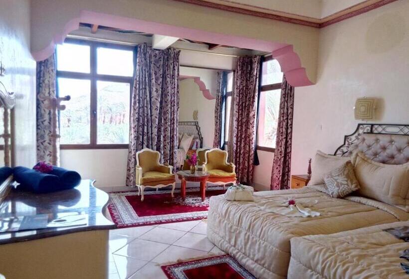 سوئیت رویال, Hôtel Le Tinsouline