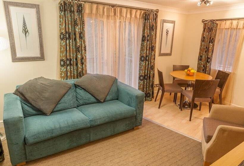 Апартаменты 1 Спальня, Woodford Bridge Country Club