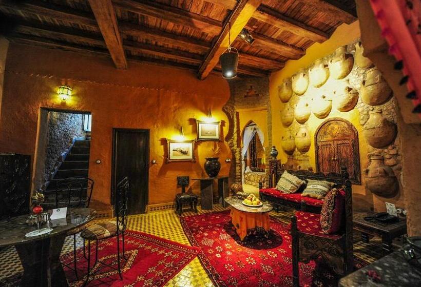 Королевский Люкс, Kasbah Hotel Xaluca Arfoud