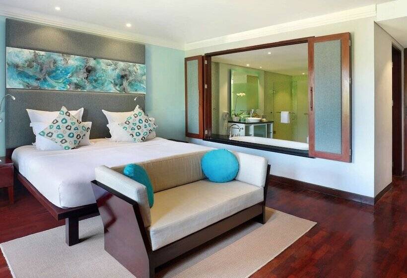 Номер Deluxe с Балконом, Novotel Bali Nusa Dua
